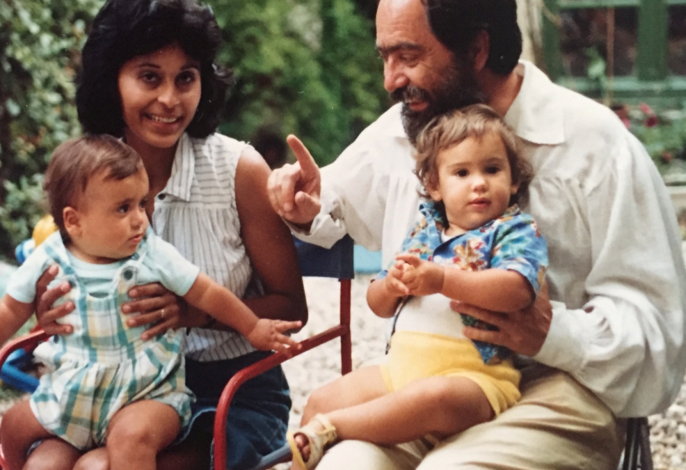 Alejandro Gibes de Gac as a child with his parents and sister